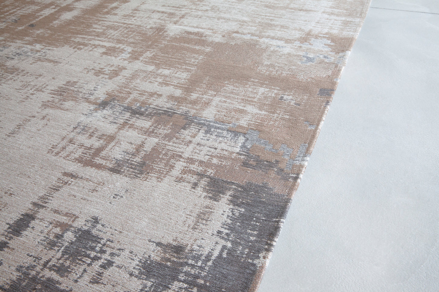 Louis De Poortere, Padua Beige 9195 - Venetian Dust Collection