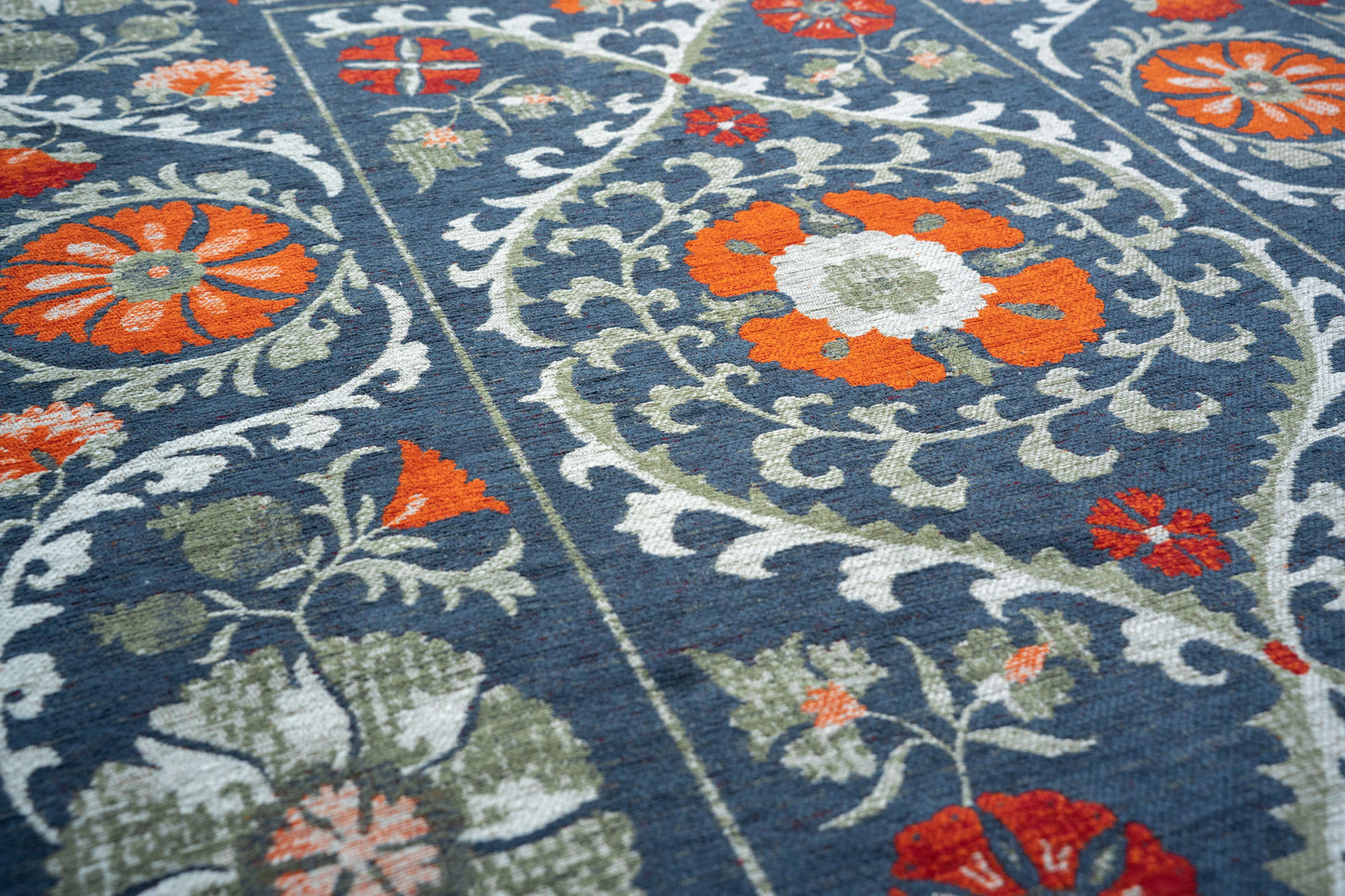 Louis De Poortere, Nordic 9730 - Suzani Collection